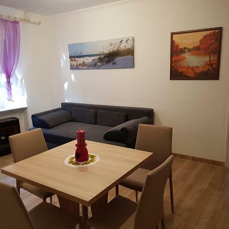 Lia Apartman Kiskunhalas Esterno foto